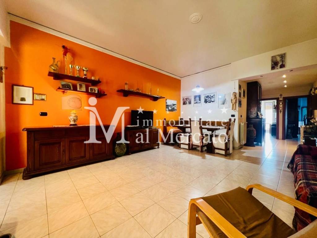 appartamento in vendita a Viareggio