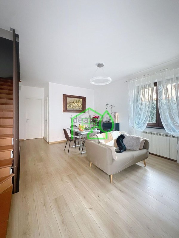 casa indipendente in vendita a Viareggio in zona Torre del Lago