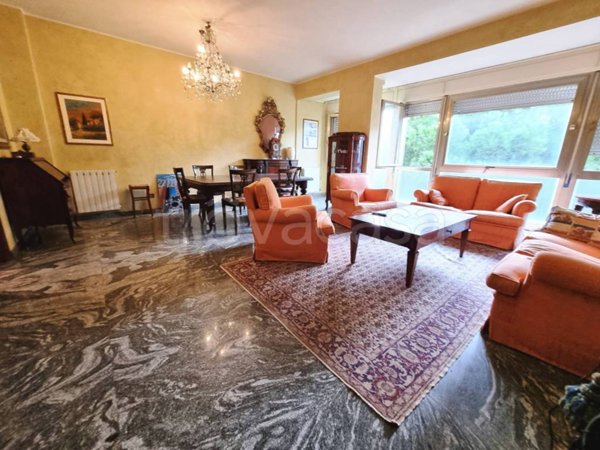 appartamento in vendita a Viareggio in zona Centro Storico