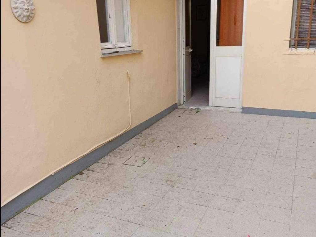 appartamento in vendita a Viareggio in zona Torre del Lago