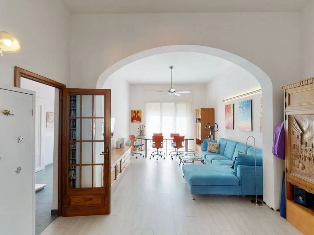 casa indipendente in vendita a Viareggio in zona Campo d'Aviazione