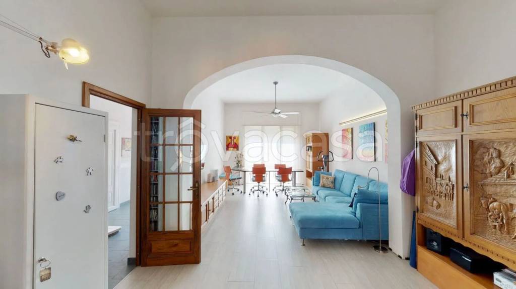 casa indipendente in vendita a Viareggio in zona Campo d'Aviazione