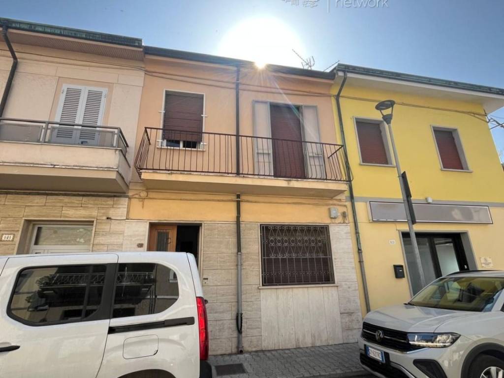 casa indipendente in vendita a Viareggio in zona Centro Storico