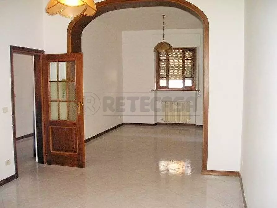 casa indipendente in vendita a Viareggio