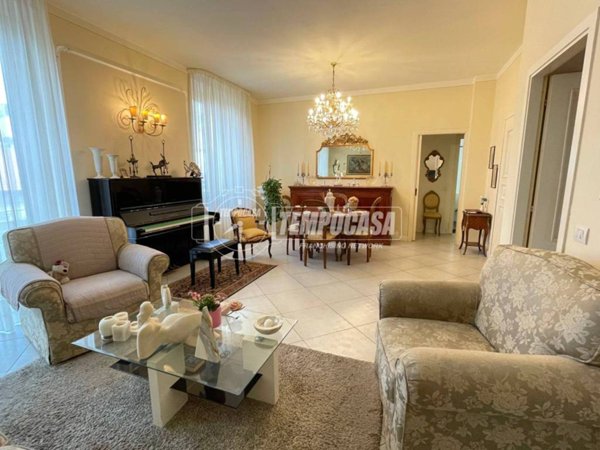 appartamento in vendita a Viareggio