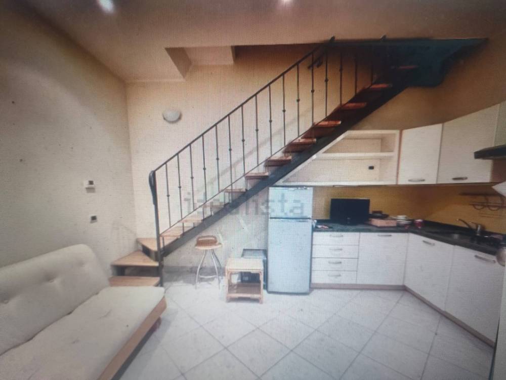 casa indipendente in vendita a Viareggio