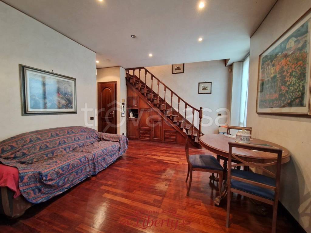 appartamento in vendita a Viareggio