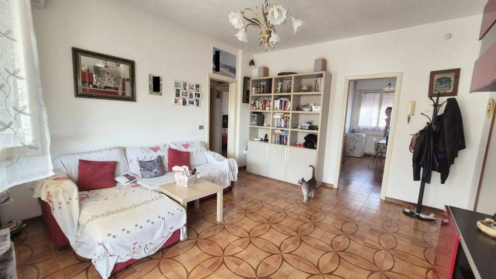 appartamento in vendita a Viareggio in zona Campo d'Aviazione