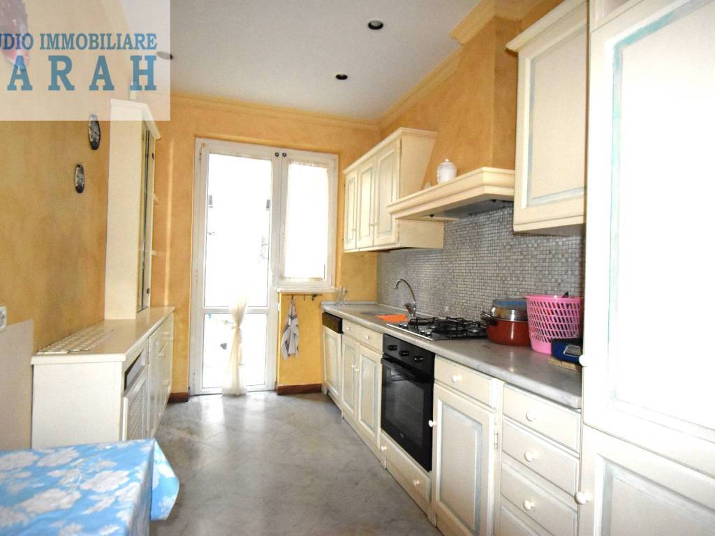 casa indipendente in vendita a Viareggio in zona Centro Storico