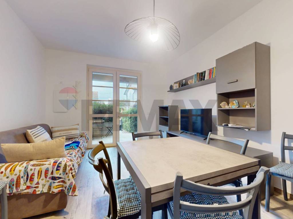 appartamento in vendita a Viareggio in zona Torre del Lago