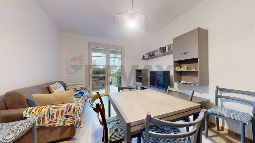 appartamento in vendita a Viareggio in zona Torre del Lago