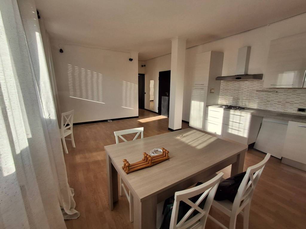 appartamento in vendita a Viareggio in zona Migliarina