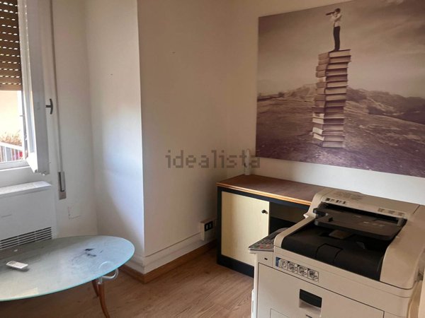 ufficio in vendita a Viareggio