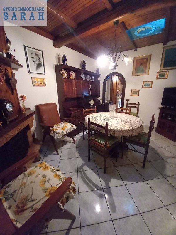 casa indipendente in vendita a Viareggio