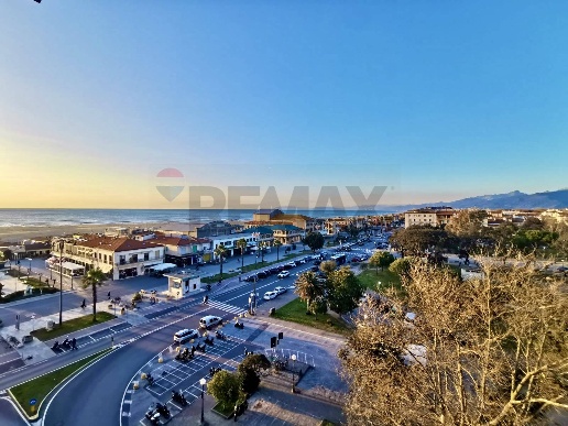 appartamento in vendita a Viareggio