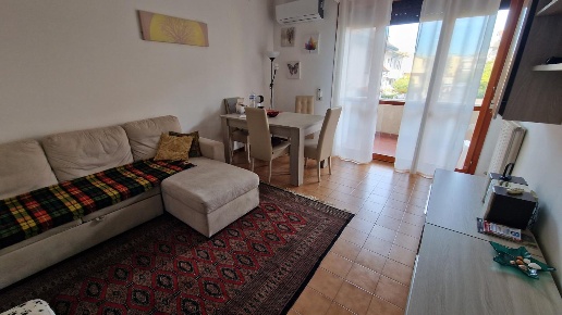 appartamento in vendita a Viareggio in zona Migliarina