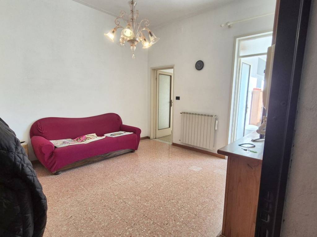 appartamento in vendita a Viareggio in zona Don Bosco