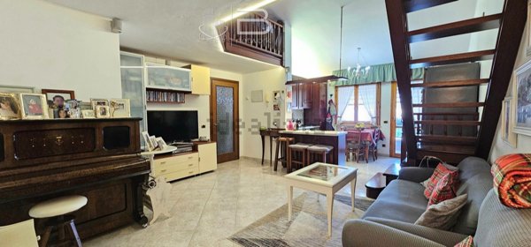 appartamento in vendita a Viareggio in zona Torre del Lago