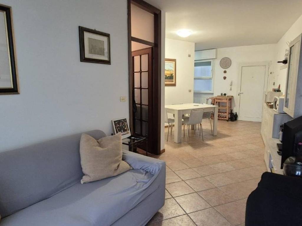 appartamento in vendita a Viareggio in zona Don Bosco