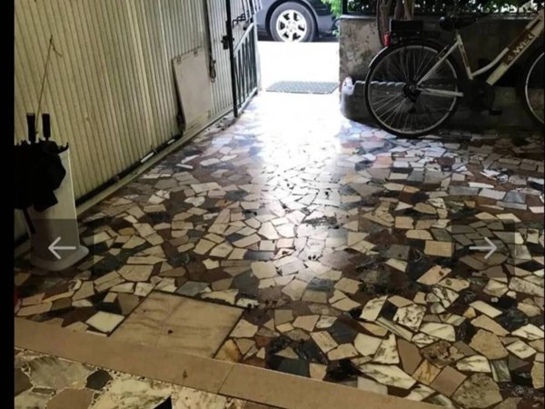 appartamento in vendita a Viareggio in zona Marco Polo