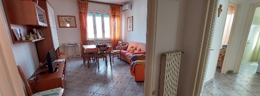 appartamento in vendita a Viareggio in zona Marco Polo