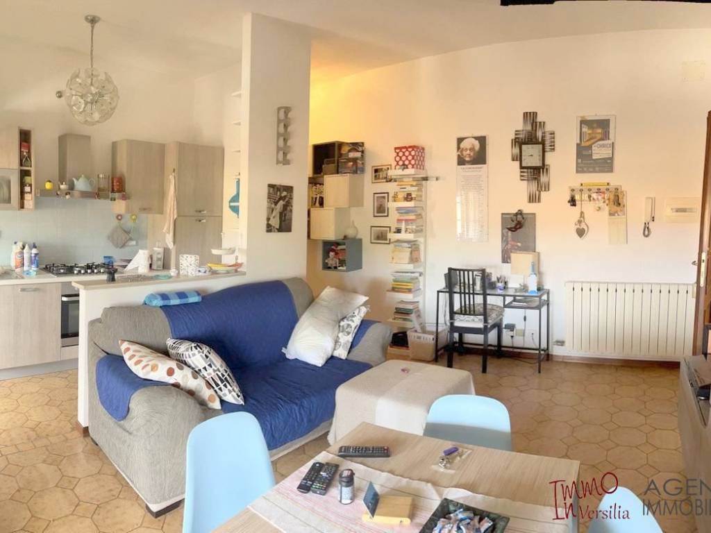 appartamento in vendita a Viareggio in zona Torre del Lago