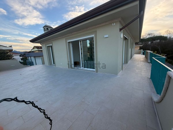 appartamento in vendita a Viareggio