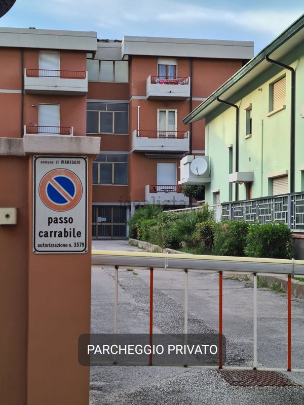 appartamento in vendita a Viareggio in zona Centro Storico