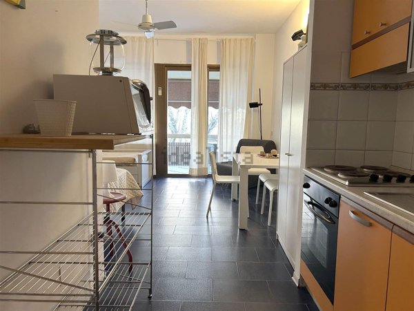 appartamento in vendita a Viareggio in zona Torre del Lago