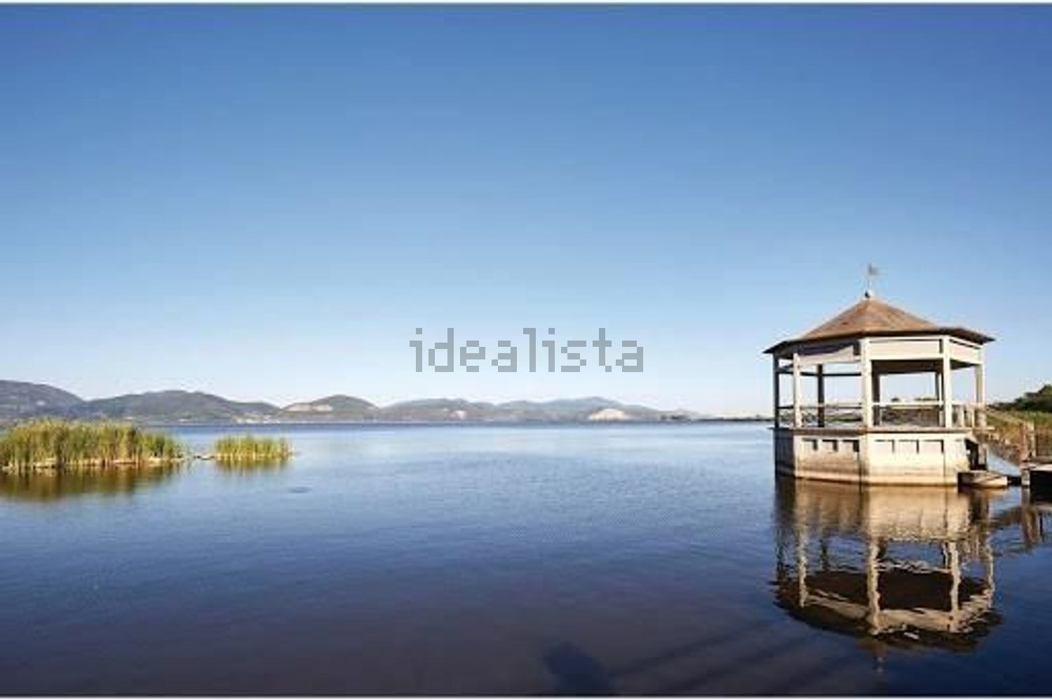 terreno edificabile in vendita a Viareggio in zona Torre del Lago