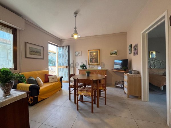 appartamento in vendita a Viareggio in zona Torre del Lago