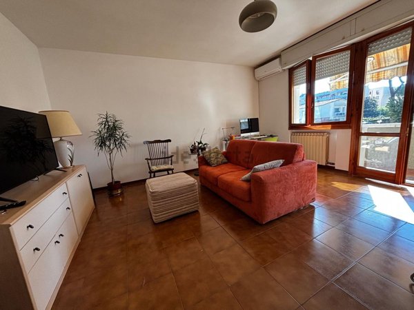 appartamento in vendita a Viareggio