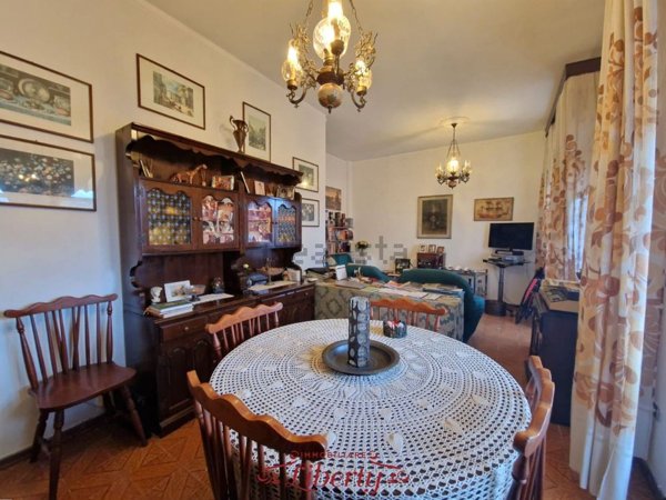 appartamento in vendita a Viareggio