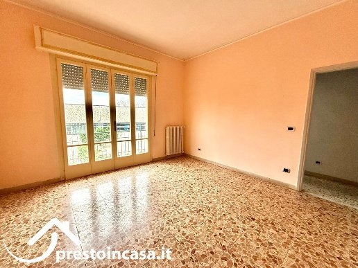 appartamento in vendita a Viareggio in zona Centro Storico