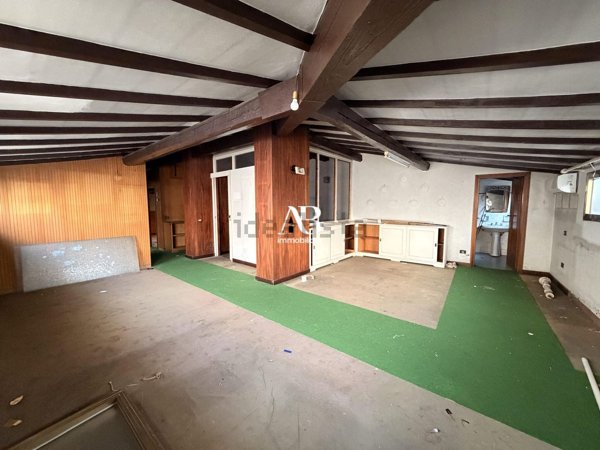 appartamento in vendita a Viareggio