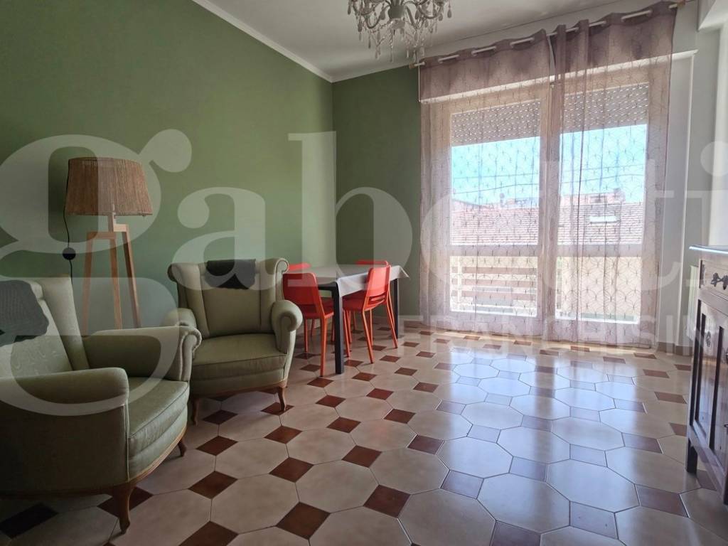 appartamento in vendita a Viareggio in zona Don Bosco