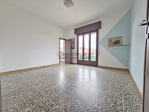 appartamento in vendita a Viareggio in zona Migliarina