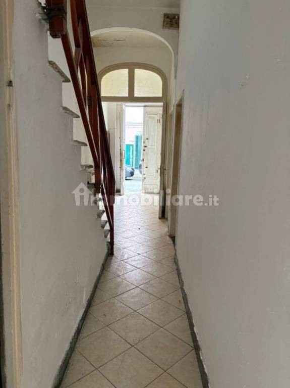 casa indipendente in vendita a Viareggio