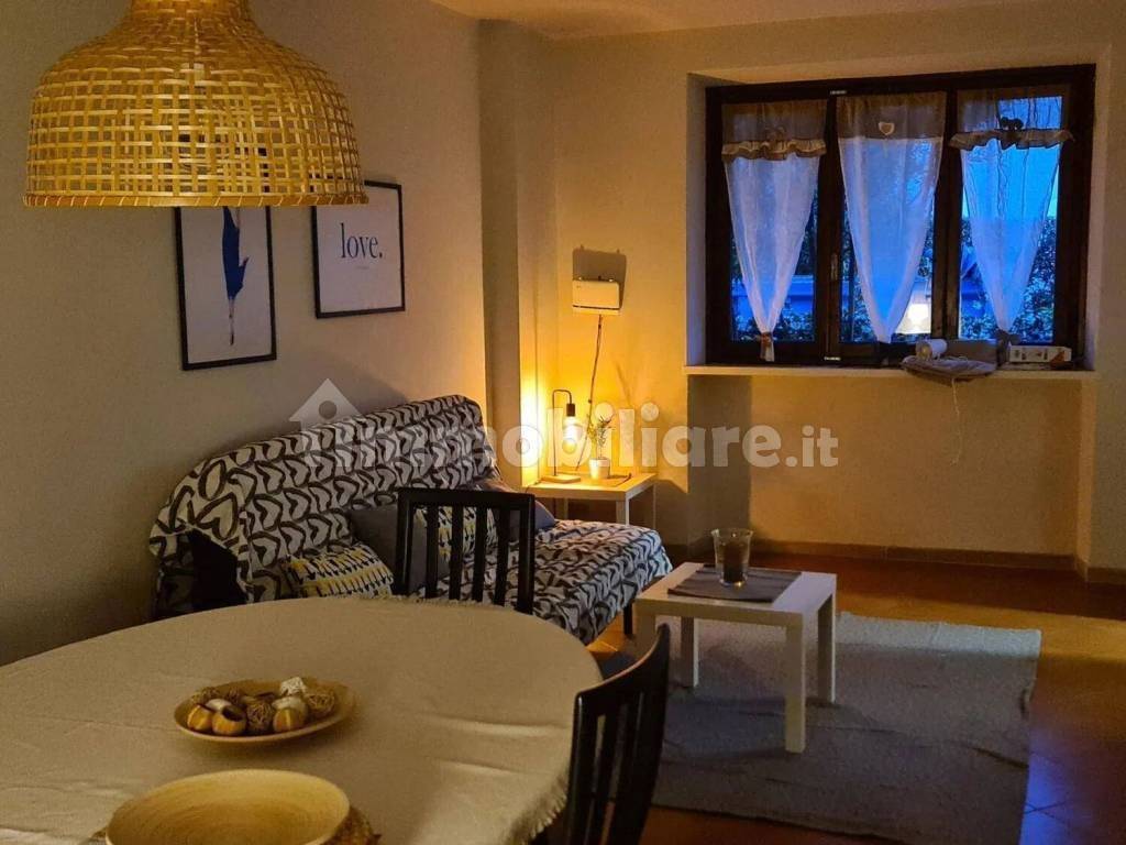 casa indipendente in vendita a Viareggio