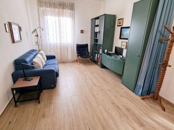 appartamento in vendita a Viareggio in zona Torre del Lago