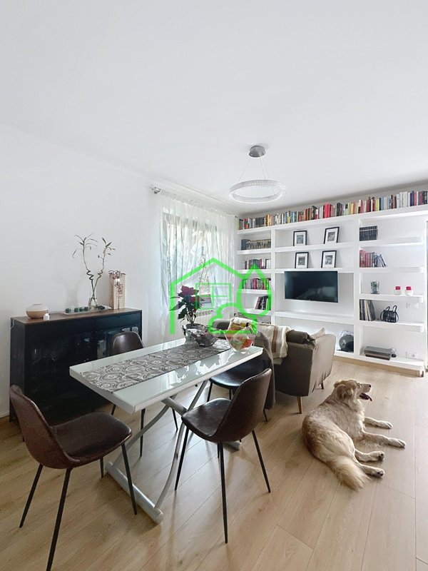 casa indipendente in vendita a Viareggio in zona Torre del Lago