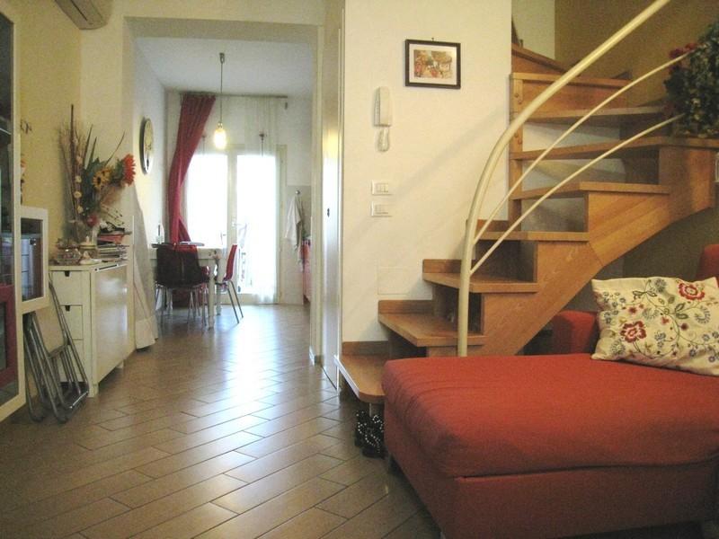 casa indipendente in vendita a Viareggio in zona Centro Storico