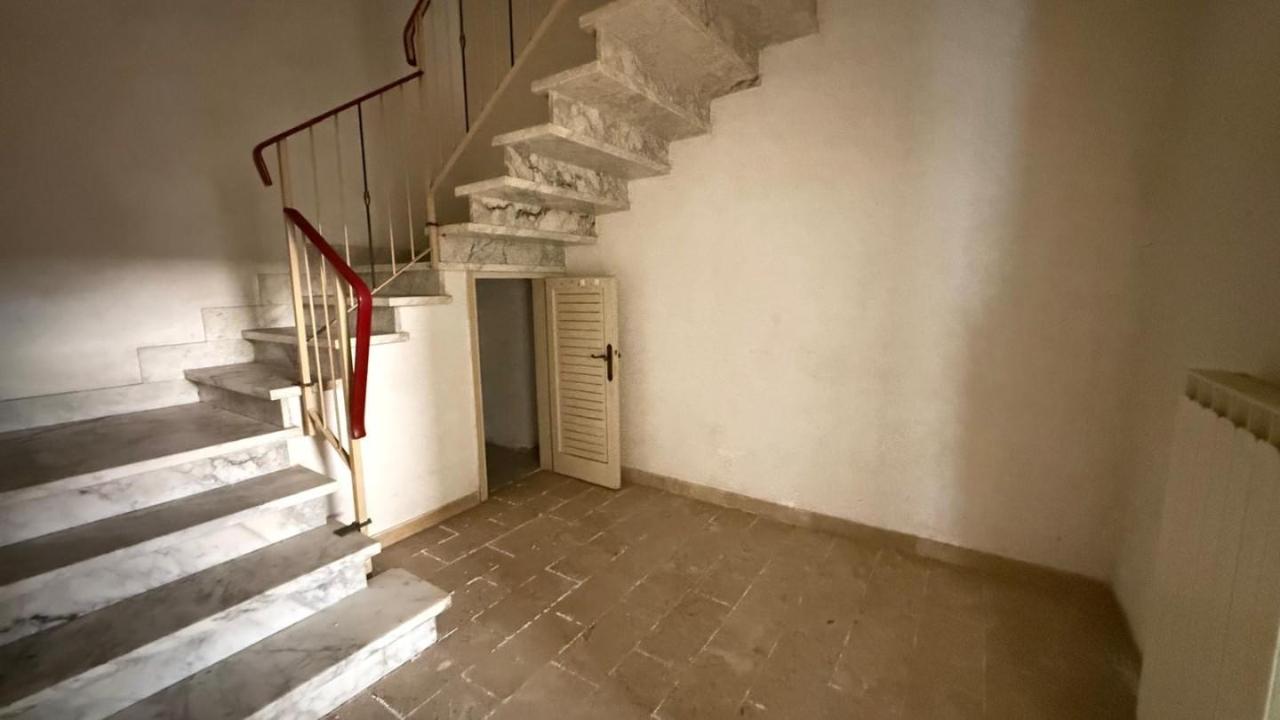 casa indipendente in vendita a Viareggio in zona Campo d'Aviazione