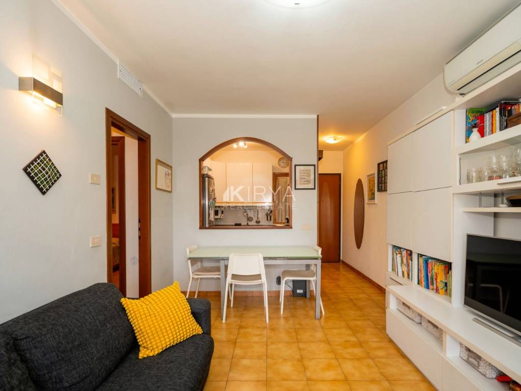 appartamento in vendita a Viareggio in zona Migliarina