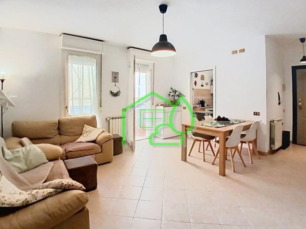 appartamento in vendita a Viareggio in zona Centro Storico