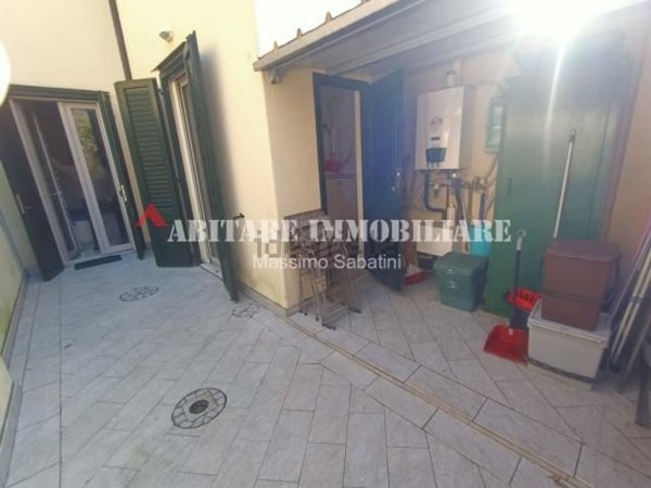 casa indipendente in vendita a Viareggio in zona Centro Storico