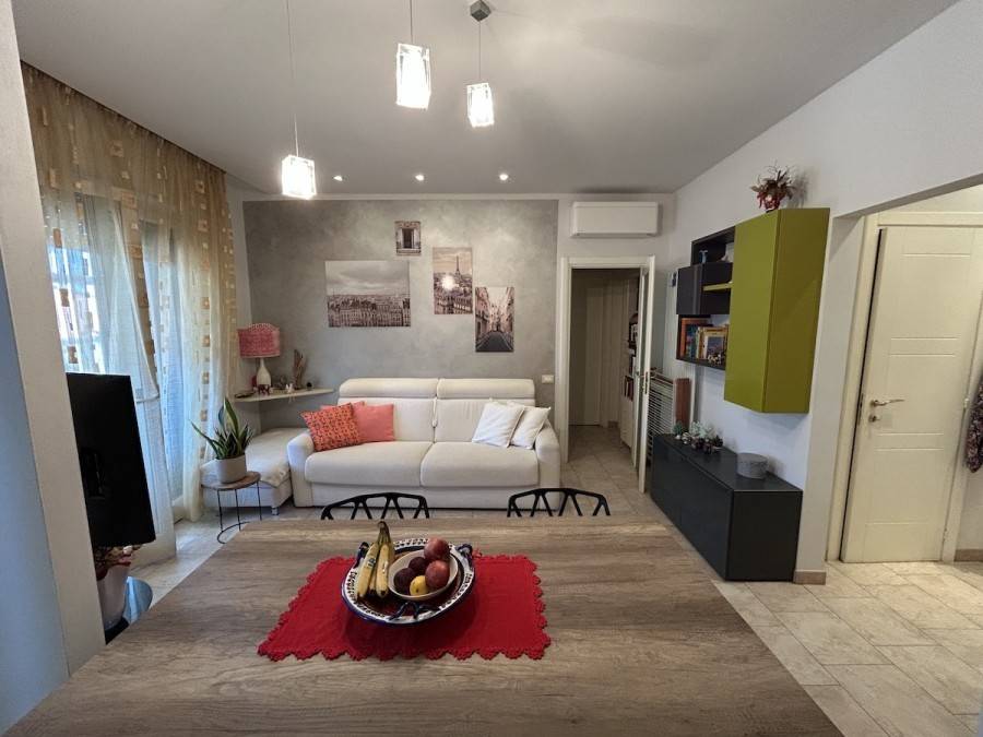 appartamento in vendita a Viareggio