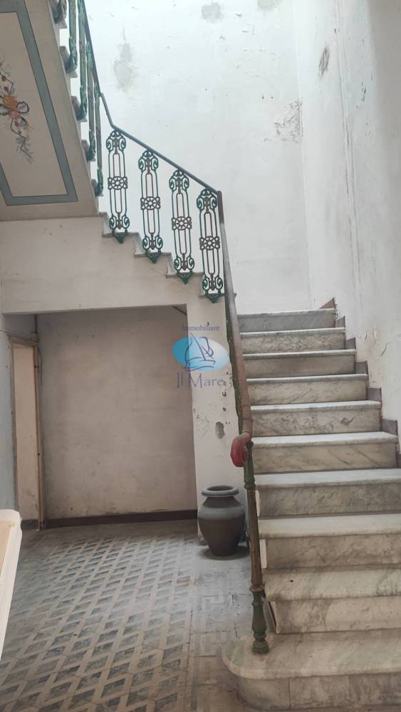 casa indipendente in vendita a Viareggio in zona Centro Storico