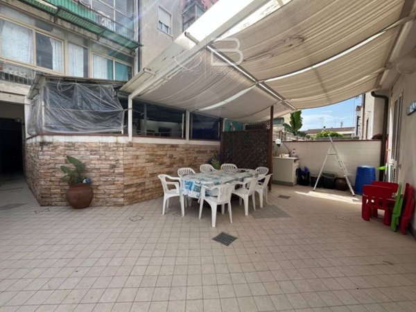 casa indipendente in vendita a Viareggio in zona Marco Polo