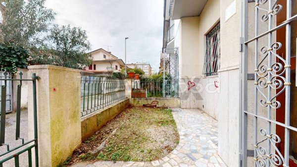 casa indipendente in vendita a Viareggio in zona Don Bosco